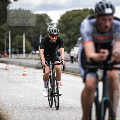 16.08.2026 - KN Förde Triathlon 2026 H.Heesch http://msf.ph/oto/9985581 16.08.2026 13:06:00 Radfahren 517, 573, 586 meine-sportfotos.de