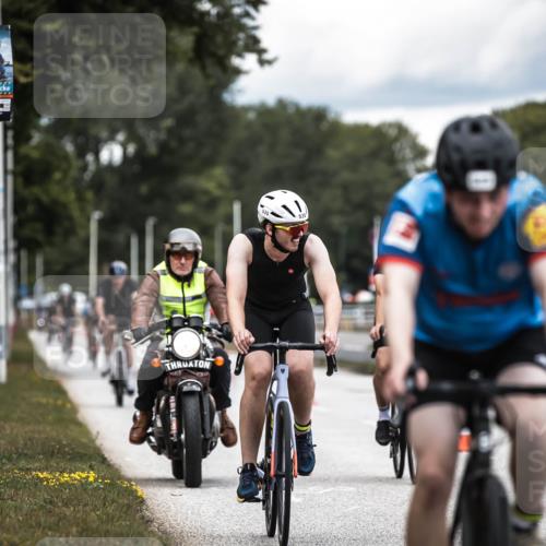 16.08.2026 - KN Förde Triathlon 2026 H.Heesch http://msf.ph/oto/9985602 16.08.2026 13:06:07 Radfahren 535, 542, 567, 585, 586, 609, 715, 745 meine-sportfotos.de