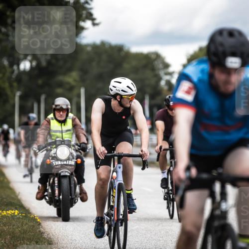 16.08.2026 - KN Förde Triathlon 2026 H.Heesch http://msf.ph/oto/9985606 16.08.2026 13:06:07 Radfahren 535, 542, 567, 585, 586, 609, 715, 745 meine-sportfotos.de