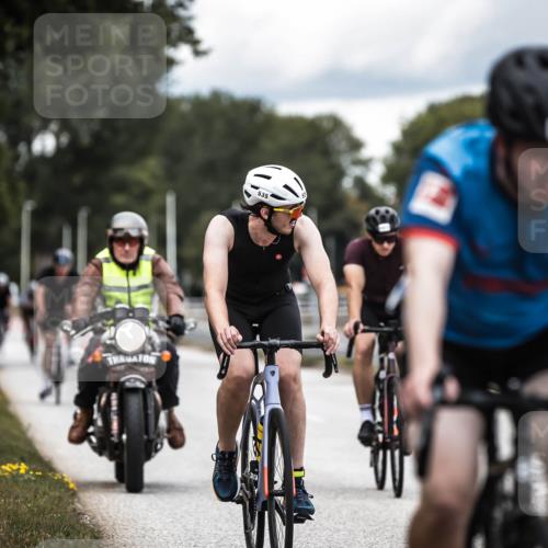 16.08.2026 - KN Förde Triathlon 2026 H.Heesch http://msf.ph/oto/9985608 16.08.2026 13:06:07 Radfahren 535, 542, 567, 585, 586, 609, 715, 745 meine-sportfotos.de