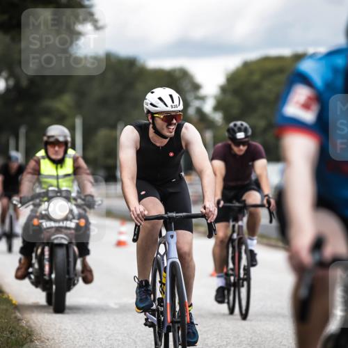 16.08.2026 - KN Förde Triathlon 2026 H.Heesch http://msf.ph/oto/9985612 16.08.2026 13:06:08 Radfahren 535, 542, 567, 585, 586, 609, 715, 745 meine-sportfotos.de