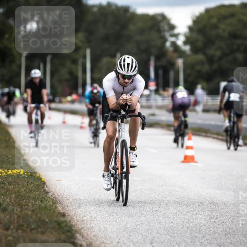 16.08.2026 - KN Förde Triathlon 2026 H.Heesch http://msf.ph/oto/9985630 16.08.2026 13:06:13 Radfahren 514, 539, 546, 585, 591 meine-sportfotos.de