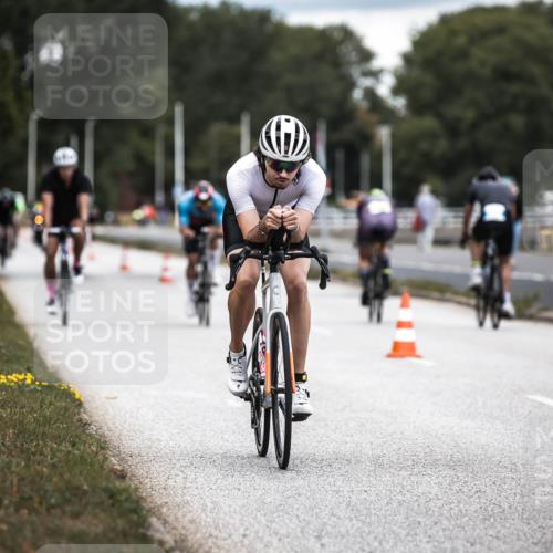16.08.2026 - KN Förde Triathlon 2026 H.Heesch http://msf.ph/oto/9985632 16.08.2026 13:06:13 Radfahren 514, 539, 546, 585, 591 meine-sportfotos.de