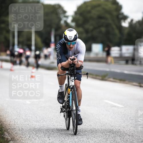 16.08.2026 - KN Förde Triathlon 2026 H.Heesch http://msf.ph/oto/9985723 16.08.2026 13:06:40 Radfahren 534, 720 meine-sportfotos.de
