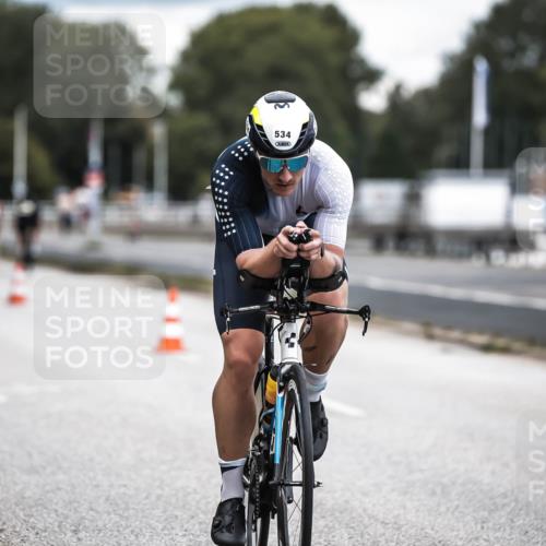 16.08.2026 - KN Förde Triathlon 2026 H.Heesch http://msf.ph/oto/9985729 16.08.2026 13:06:41 Radfahren 534, 720 meine-sportfotos.de
