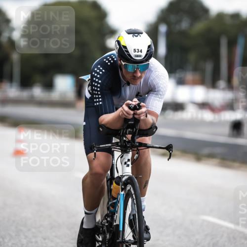 16.08.2026 - KN Förde Triathlon 2026 H.Heesch http://msf.ph/oto/9985733 16.08.2026 13:06:41 Radfahren 534, 720 meine-sportfotos.de