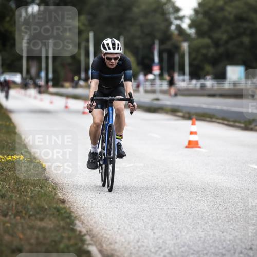 16.08.2026 - KN Förde Triathlon 2026 H.Heesch http://msf.ph/oto/9985754 16.08.2026 13:06:56 Radfahren 520, 525, 551, 583, 723 meine-sportfotos.de