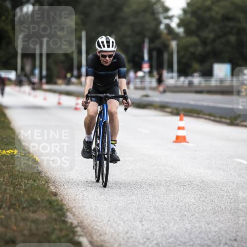 16.08.2026 - KN Förde Triathlon 2026 H.Heesch http://msf.ph/oto/9985755 16.08.2026 13:06:56 Radfahren 520, 525, 551, 583, 723 meine-sportfotos.de