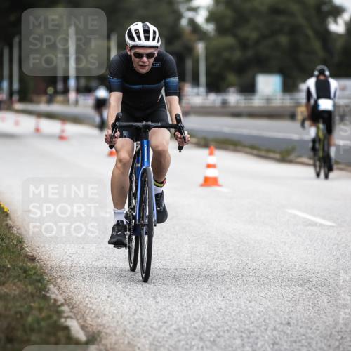 16.08.2026 - KN Förde Triathlon 2026 H.Heesch http://msf.ph/oto/9985762 16.08.2026 13:06:57 Radfahren 520, 525, 551, 583, 723 meine-sportfotos.de
