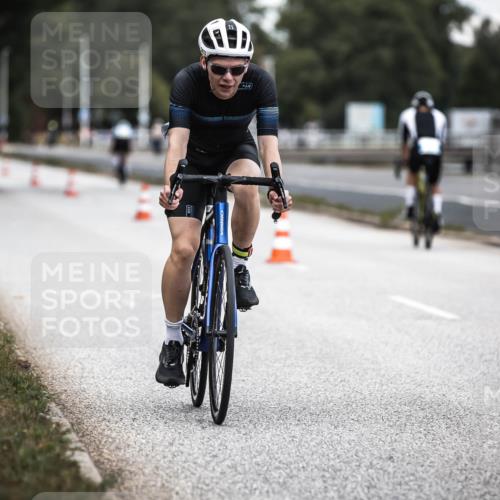 16.08.2026 - KN Förde Triathlon 2026 H.Heesch http://msf.ph/oto/9985765 16.08.2026 13:06:57 Radfahren 520, 525, 551, 583, 723 meine-sportfotos.de