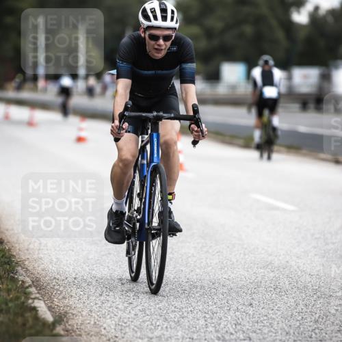 16.08.2026 - KN Förde Triathlon 2026 H.Heesch http://msf.ph/oto/9985767 16.08.2026 13:06:57 Radfahren 520, 525, 551, 583, 723 meine-sportfotos.de
