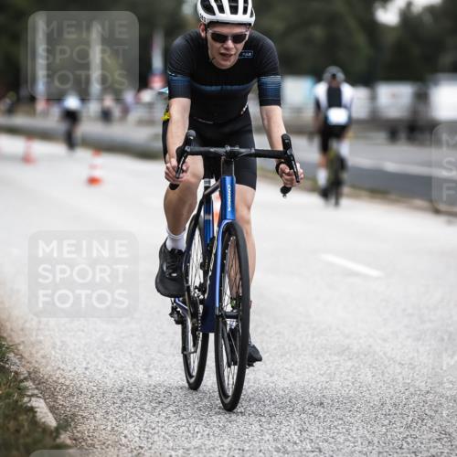 16.08.2026 - KN Förde Triathlon 2026 H.Heesch http://msf.ph/oto/9985769 16.08.2026 13:06:57 Radfahren 520, 525, 551, 583, 723 meine-sportfotos.de