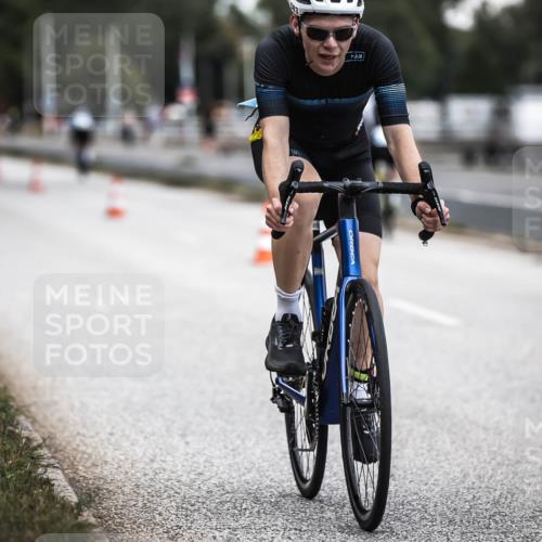 16.08.2026 - KN Förde Triathlon 2026 H.Heesch http://msf.ph/oto/9985772 16.08.2026 13:06:57 Radfahren 520, 525, 551, 583, 723 meine-sportfotos.de