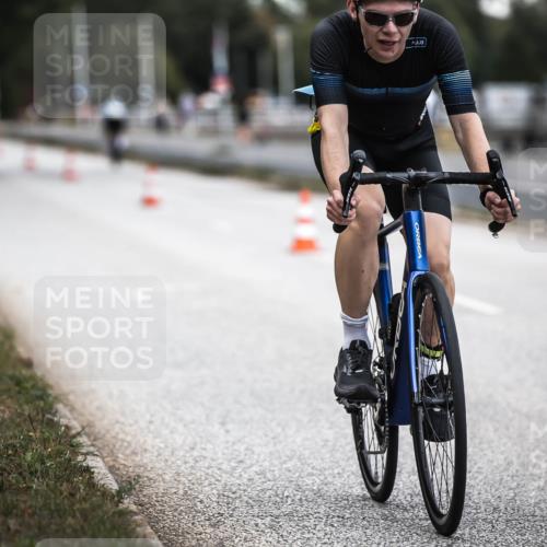 16.08.2026 - KN Förde Triathlon 2026 H.Heesch http://msf.ph/oto/9985773 16.08.2026 13:06:57 Radfahren 520, 525, 551, 583, 723 meine-sportfotos.de