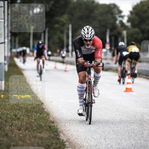 16.08.2026 - KN Förde Triathlon 2026 H.Heesch http://msf.ph/oto/9985779 16.08.2026 13:07:06 Radfahren 509, 543, 727 meine-sportfotos.de
