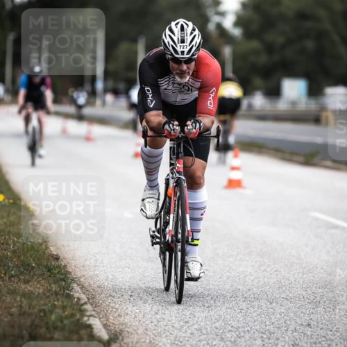 16.08.2026 - KN Förde Triathlon 2026 H.Heesch http://msf.ph/oto/9985786 16.08.2026 13:07:07 Radfahren 509, 543, 727 meine-sportfotos.de
