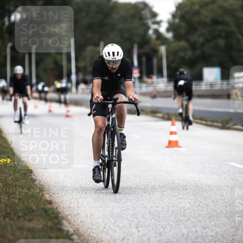 16.08.2026 - KN Förde Triathlon 2026 H.Heesch http://msf.ph/oto/9985819 16.08.2026 13:07:16 Radfahren 507, 704, 724, 740 meine-sportfotos.de