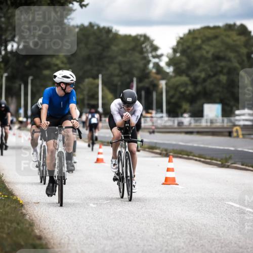 16.08.2026 - KN Förde Triathlon 2026 H.Heesch http://msf.ph/oto/9985852 16.08.2026 13:07:26 Radfahren 196, 511, 540, 552, 605, 611, 718, 735 meine-sportfotos.de