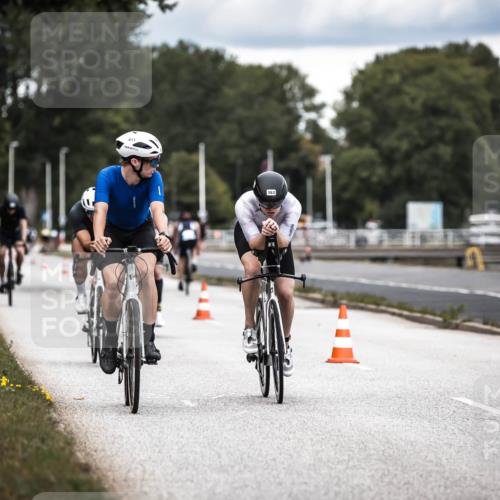 16.08.2026 - KN Förde Triathlon 2026 H.Heesch http://msf.ph/oto/9985854 16.08.2026 13:07:26 Radfahren 196, 511, 540, 552, 605, 611, 718, 735 meine-sportfotos.de