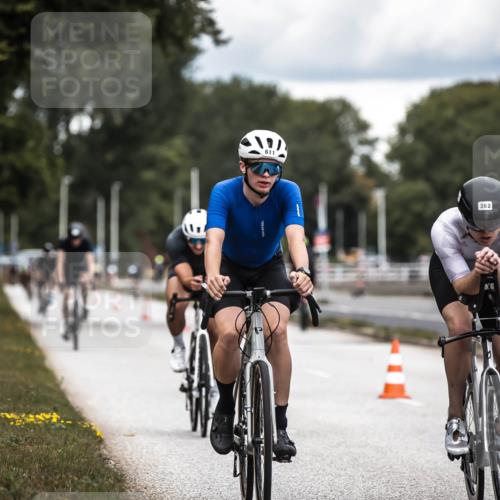 16.08.2026 - KN Förde Triathlon 2026 H.Heesch http://msf.ph/oto/9985857 16.08.2026 13:07:27 Radfahren 196, 511, 540, 552, 605, 611, 718, 735 meine-sportfotos.de