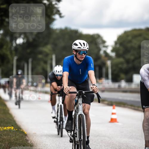 16.08.2026 - KN Förde Triathlon 2026 H.Heesch http://msf.ph/oto/9985860 16.08.2026 13:07:27 Radfahren 196, 511, 540, 552, 605, 611, 718, 735 meine-sportfotos.de