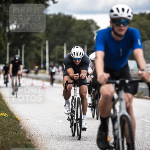 16.08.2026 - KN Förde Triathlon 2026 H.Heesch http://msf.ph/oto/9985862 16.08.2026 13:07:27 Radfahren 196, 511, 540, 552, 605, 611, 718, 735 meine-sportfotos.de