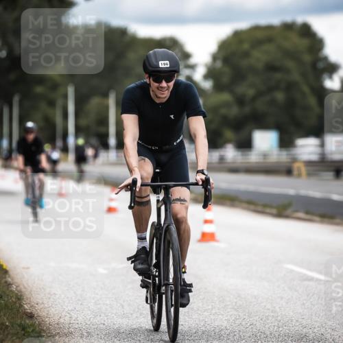 16.08.2026 - KN Förde Triathlon 2026 H.Heesch http://msf.ph/oto/9985873 16.08.2026 13:07:31 Radfahren 196, 511, 513, 540, 592, 605, 718, 735 meine-sportfotos.de