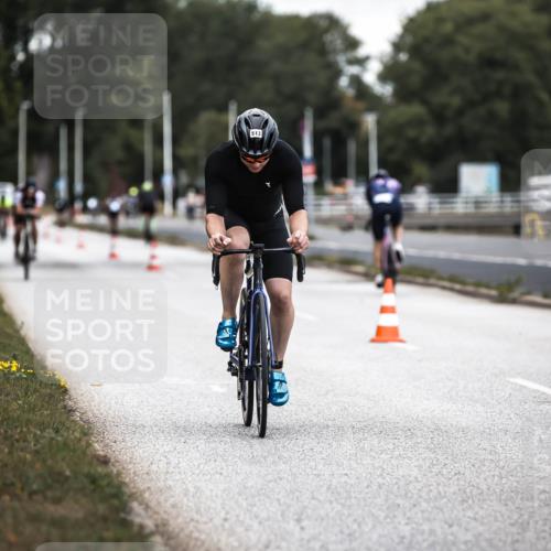 16.08.2026 - KN Förde Triathlon 2026 H.Heesch http://msf.ph/oto/9985884 16.08.2026 13:07:33 Radfahren 196, 513, 592 meine-sportfotos.de
