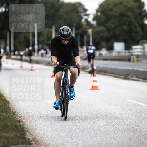 16.08.2026 - KN Förde Triathlon 2026 H.Heesch http://msf.ph/oto/9985887 16.08.2026 13:07:33 Radfahren 196, 513, 592 meine-sportfotos.de