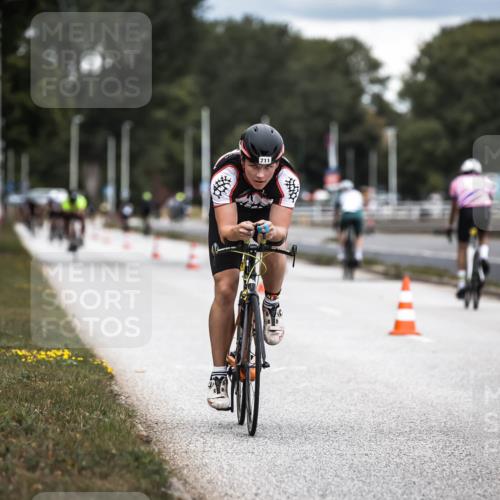 16.08.2026 - KN Förde Triathlon 2026 H.Heesch http://msf.ph/oto/9985902 16.08.2026 13:07:38 Radfahren 592, 711 meine-sportfotos.de