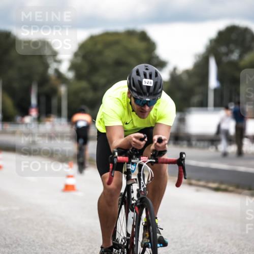 16.08.2026 - KN Förde Triathlon 2026 H.Heesch http://msf.ph/oto/9985926 16.08.2026 13:07:45 Radfahren 521, 524, 528, 530, 743 meine-sportfotos.de