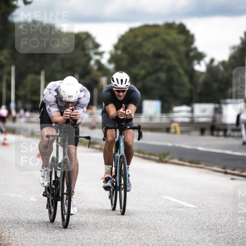 16.08.2026 - KN Förde Triathlon 2026 H.Heesch http://msf.ph/oto/9985941 16.08.2026 13:07:47 Radfahren 521, 524, 528, 530, 594, 743 meine-sportfotos.de