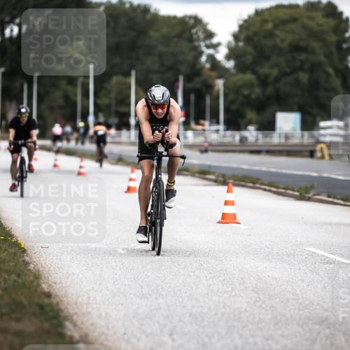 16.08.2026 - KN Förde Triathlon 2026 H.Heesch http://msf.ph/oto/9985958 16.08.2026 13:07:51 Radfahren 521, 530, 562, 594, 603, 743 meine-sportfotos.de