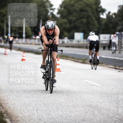 16.08.2026 - KN Förde Triathlon 2026 H.Heesch http://msf.ph/oto/9985966 16.08.2026 13:07:51 Radfahren 521, 530, 562, 594, 603, 743 meine-sportfotos.de