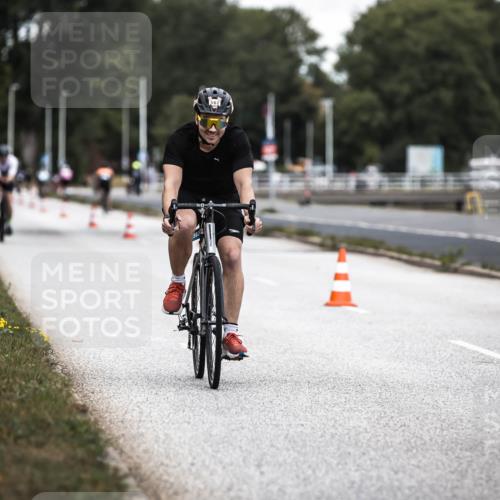 16.08.2026 - KN Förde Triathlon 2026 H.Heesch http://msf.ph/oto/9985982 16.08.2026 13:07:54 Radfahren 562, 594, 603 meine-sportfotos.de