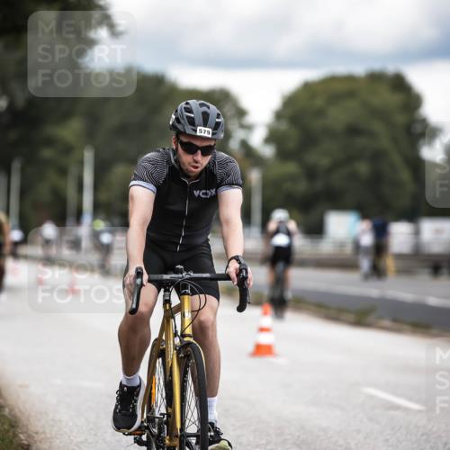16.08.2026 - KN Förde Triathlon 2026 H.Heesch http://msf.ph/oto/9986030 16.08.2026 13:08:06 Radfahren 565, 579, 710 meine-sportfotos.de