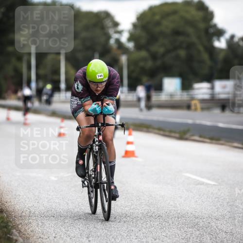 16.08.2026 - KN Förde Triathlon 2026 H.Heesch http://msf.ph/oto/9986075 16.08.2026 13:08:21 Radfahren 541, 572, 584, 590, 602, 607, 612, 722, 745 meine-sportfotos.de