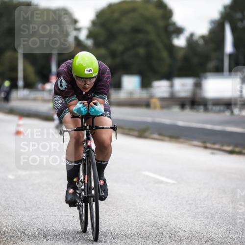 16.08.2026 - KN Förde Triathlon 2026 H.Heesch http://msf.ph/oto/9986080 16.08.2026 13:08:21 Radfahren 541, 572, 584, 590, 602, 607, 612, 722, 745 meine-sportfotos.de