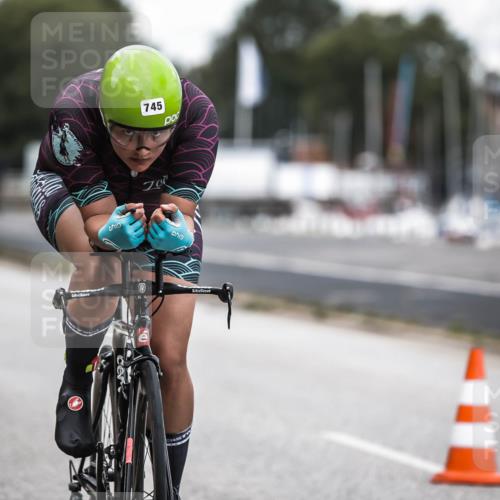 16.08.2026 - KN Förde Triathlon 2026 H.Heesch http://msf.ph/oto/9986090 16.08.2026 13:08:22 Radfahren 541, 584, 590, 602, 607, 612, 722, 745 meine-sportfotos.de