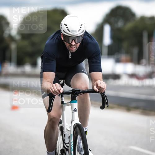 16.08.2026 - KN Förde Triathlon 2026 H.Heesch http://msf.ph/oto/9986102 16.08.2026 13:08:38 Radfahren 576, 715 meine-sportfotos.de