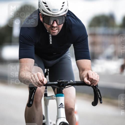 16.08.2026 - KN Förde Triathlon 2026 H.Heesch http://msf.ph/oto/9986109 16.08.2026 13:08:38 Radfahren 576, 715 meine-sportfotos.de