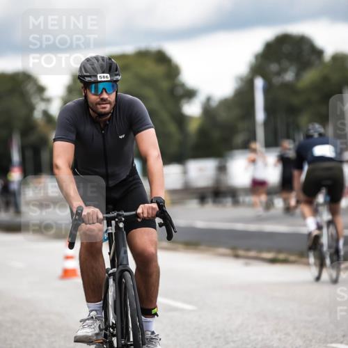 16.08.2026 - KN Förde Triathlon 2026 H.Heesch http://msf.ph/oto/9986136 16.08.2026 13:08:48 Radfahren 527, 581, 586, 598, 716 meine-sportfotos.de