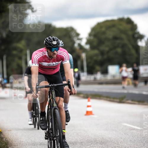 16.08.2026 - KN Förde Triathlon 2026 H.Heesch http://msf.ph/oto/9986159 16.08.2026 13:08:55 Radfahren 600, 713, 714, 716, 725 meine-sportfotos.de