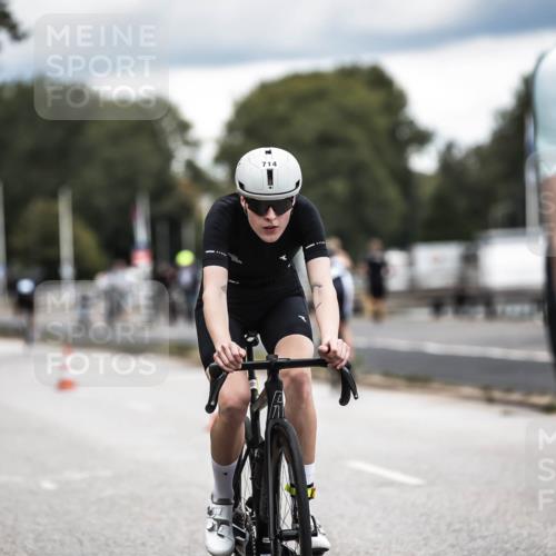 16.08.2026 - KN Förde Triathlon 2026 H.Heesch http://msf.ph/oto/9986168 16.08.2026 13:08:57 Radfahren 591, 600, 713, 714, 725 meine-sportfotos.de