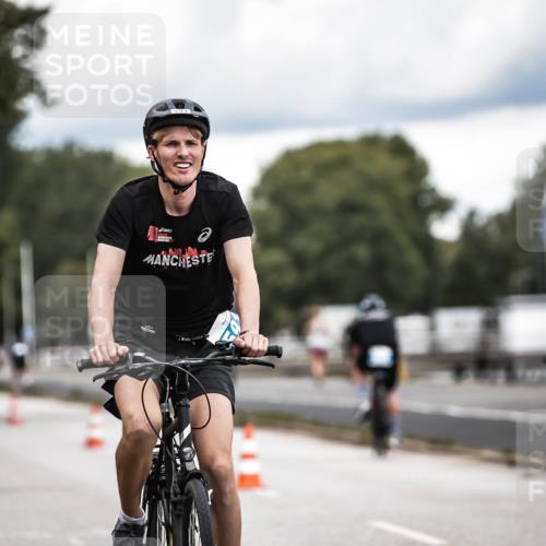 16.08.2026 - KN Förde Triathlon 2026 H.Heesch http://msf.ph/oto/9986190 16.08.2026 13:09:00 Radfahren 591, 600, 707, 709, 714 meine-sportfotos.de