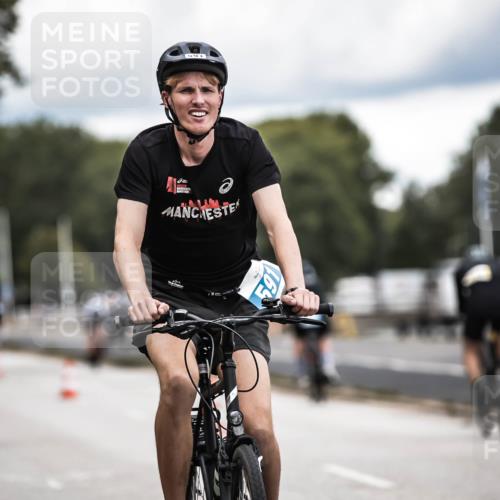 16.08.2026 - KN Förde Triathlon 2026 H.Heesch http://msf.ph/oto/9986195 16.08.2026 13:09:00 Radfahren 591, 600, 707, 709, 714 meine-sportfotos.de
