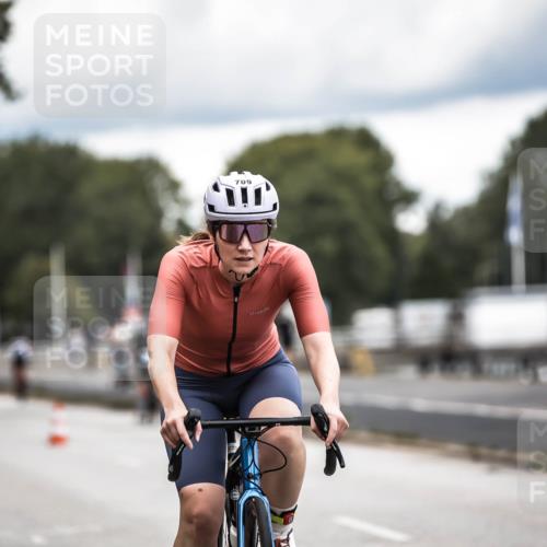 16.08.2026 - KN Förde Triathlon 2026 H.Heesch http://msf.ph/oto/9986200 16.08.2026 13:09:02 Radfahren 589, 591, 707, 709 meine-sportfotos.de