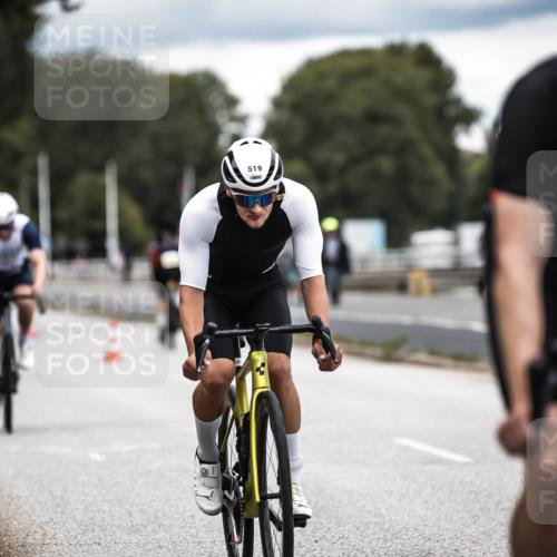16.08.2026 - KN Förde Triathlon 2026 H.Heesch http://msf.ph/oto/9986226 16.08.2026 13:09:11 Radfahren 505, 519, 520, 522, 525, 551, 746 meine-sportfotos.de