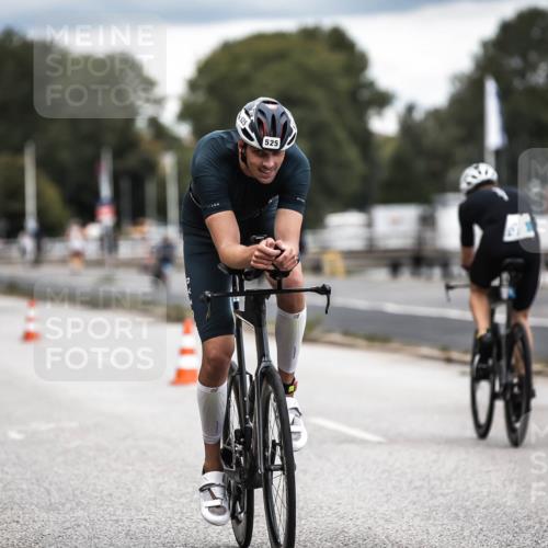 16.08.2026 - KN Förde Triathlon 2026 H.Heesch http://msf.ph/oto/9986246 16.08.2026 13:09:14 Radfahren 519, 520, 522, 525, 551 meine-sportfotos.de