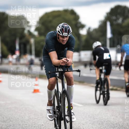 16.08.2026 - KN Förde Triathlon 2026 H.Heesch http://msf.ph/oto/9986248 16.08.2026 13:09:14 Radfahren 519, 520, 522, 525, 551 meine-sportfotos.de